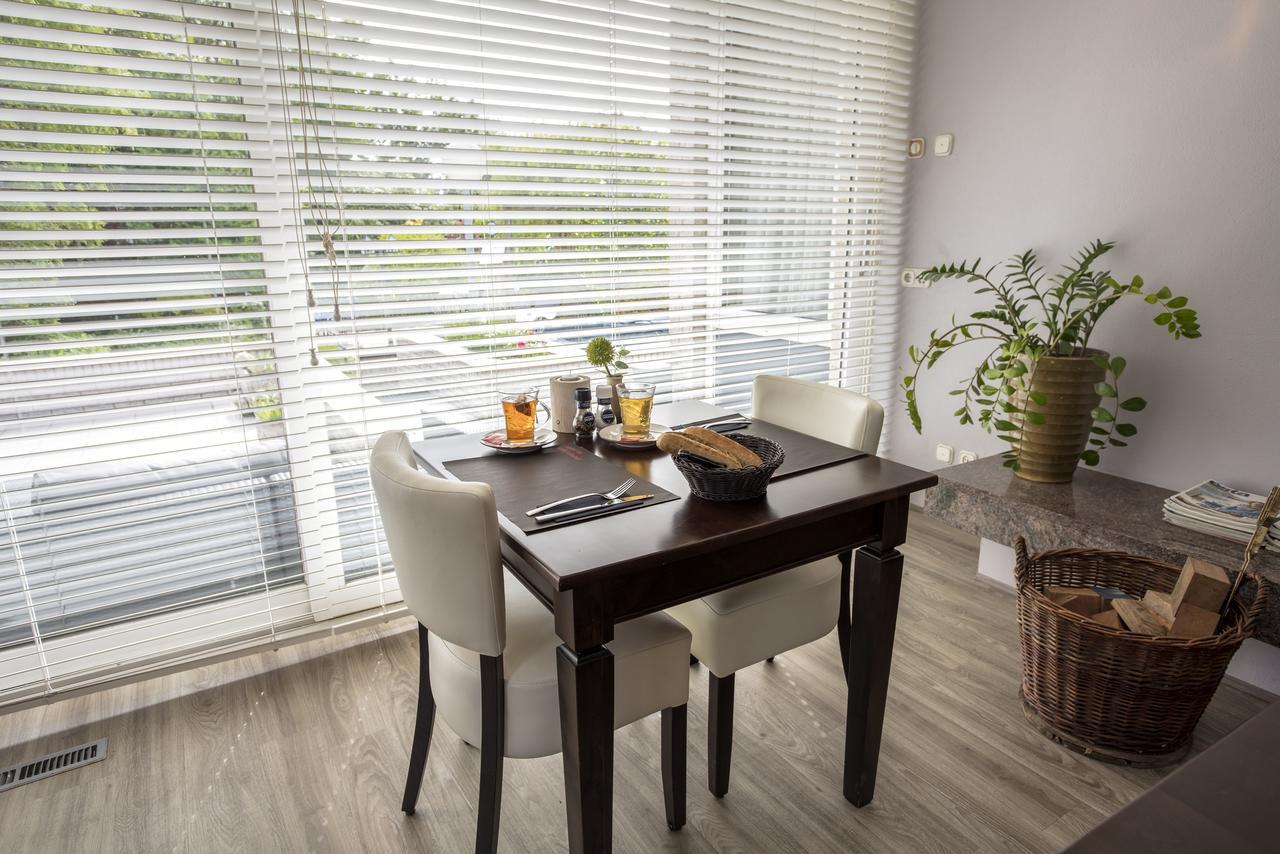 Lodgehotel De Lelie Makkum Ngoại thất bức ảnh